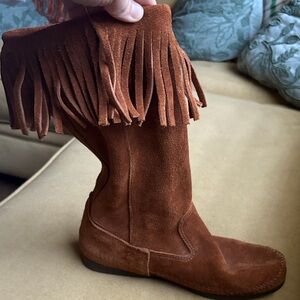Minnetonka Brown Fringed Moccasin Boots